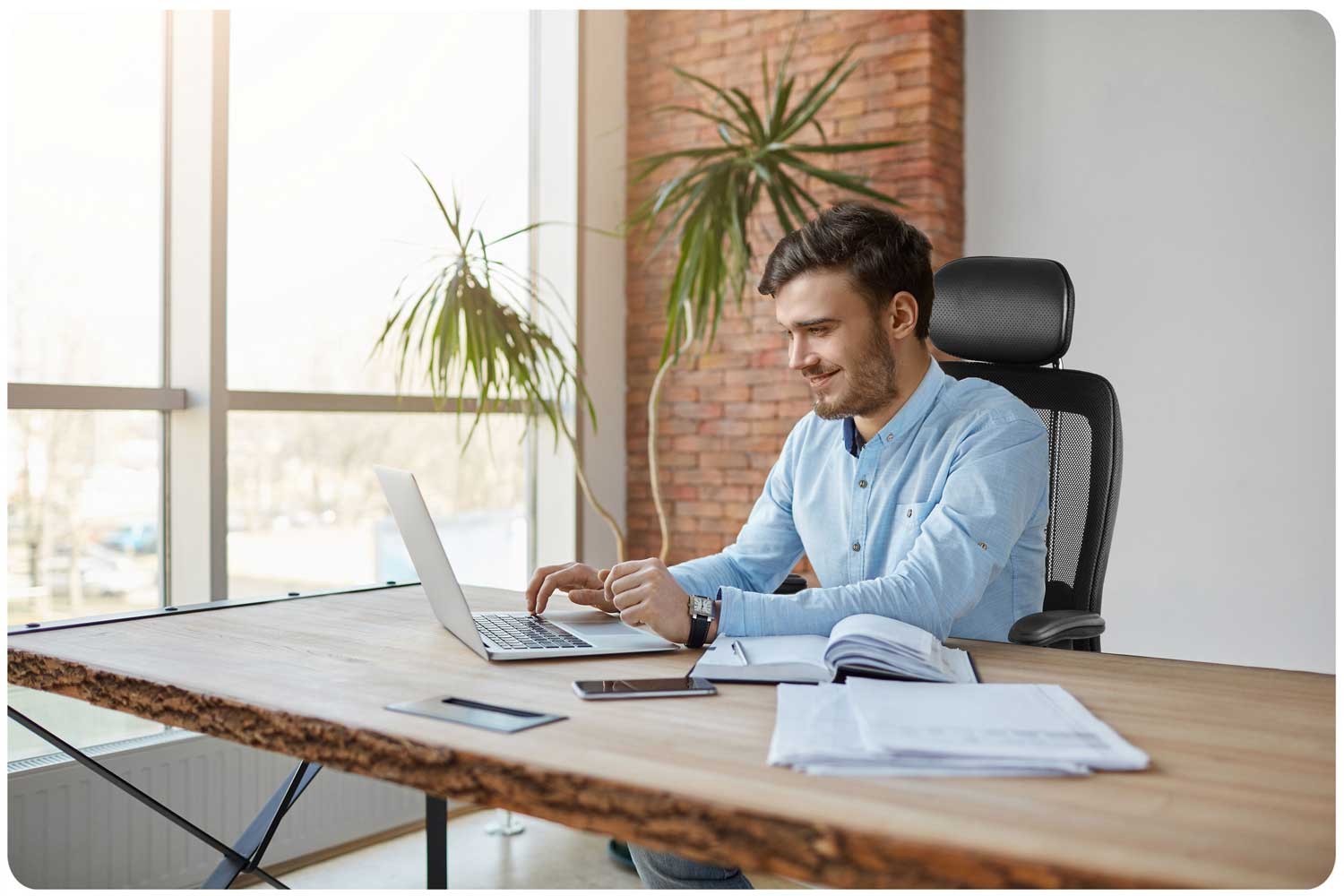 Monaco mikrovõrgust nahast kontoritool, must - Image 10