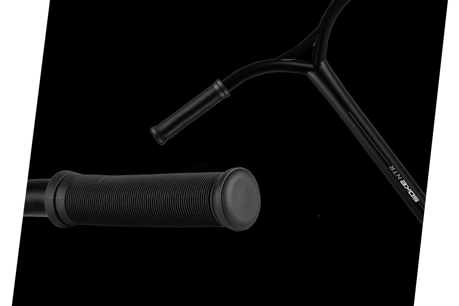 Tõukeratta käepidemed mustad 142mm G3 2 tk - Image 2