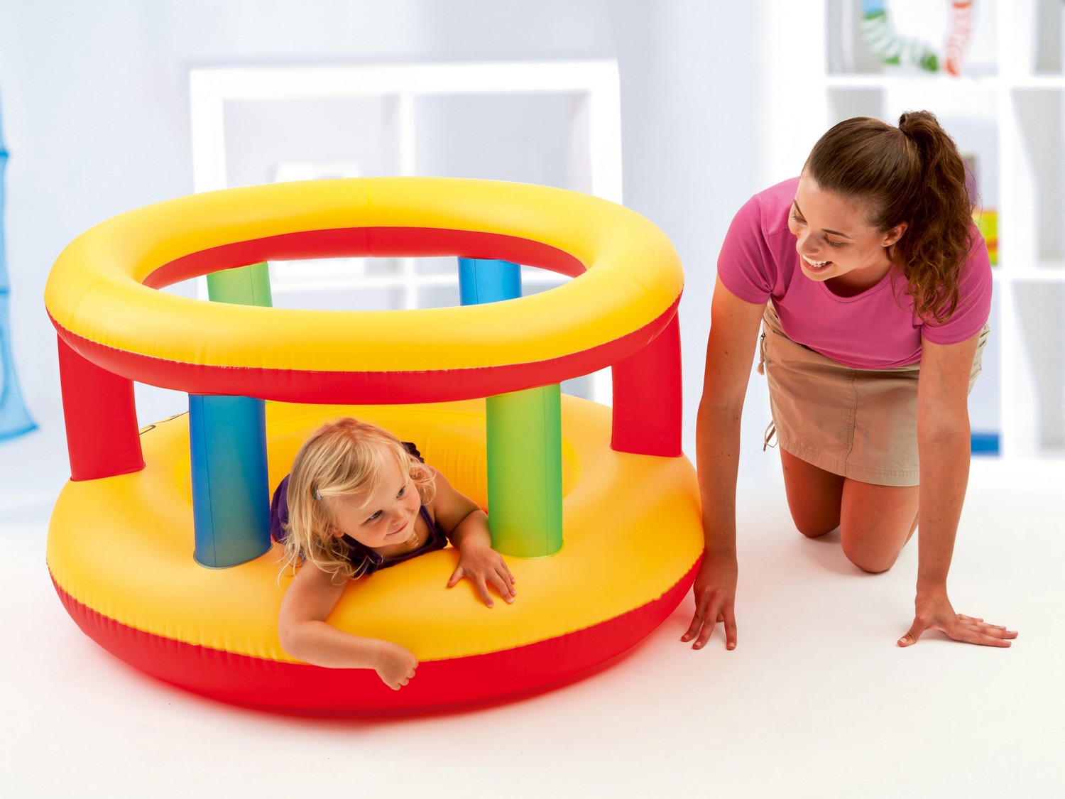 Värviline täispuhutav mänguaedik lastele 112 x 63 cm Bestway 52187 - Image 2