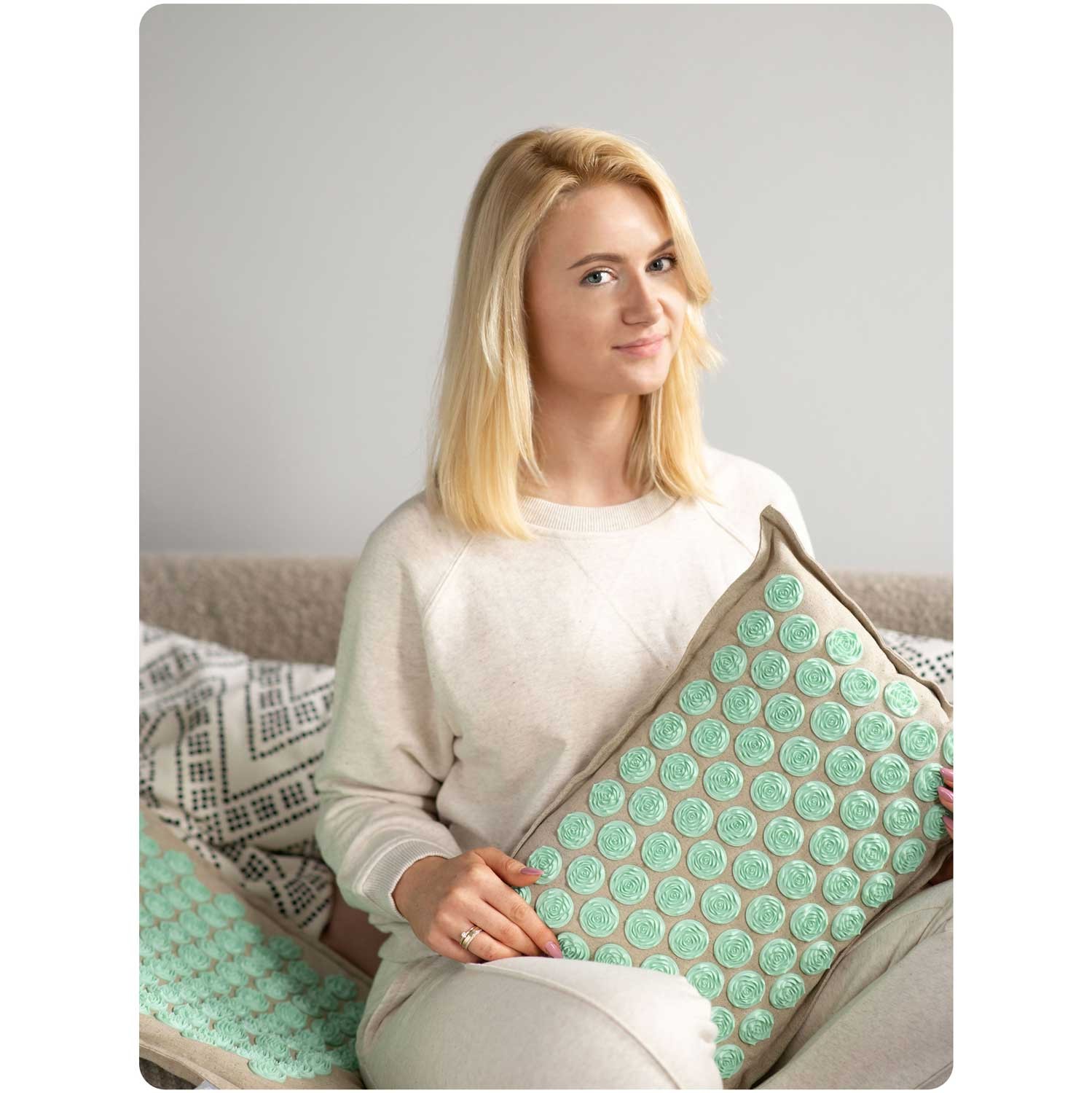 Neo-Sport 190201 nõelravimatt naeltega, hall ja piparmündiroheline - Image 2