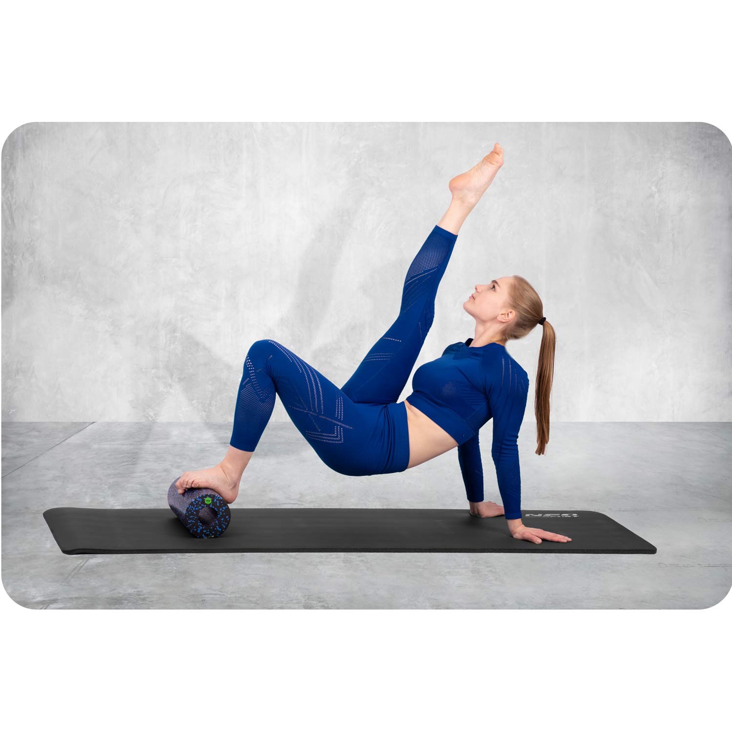 Harjutusrull 33 x 14 cm NS-964 must ja sinine - Image 4